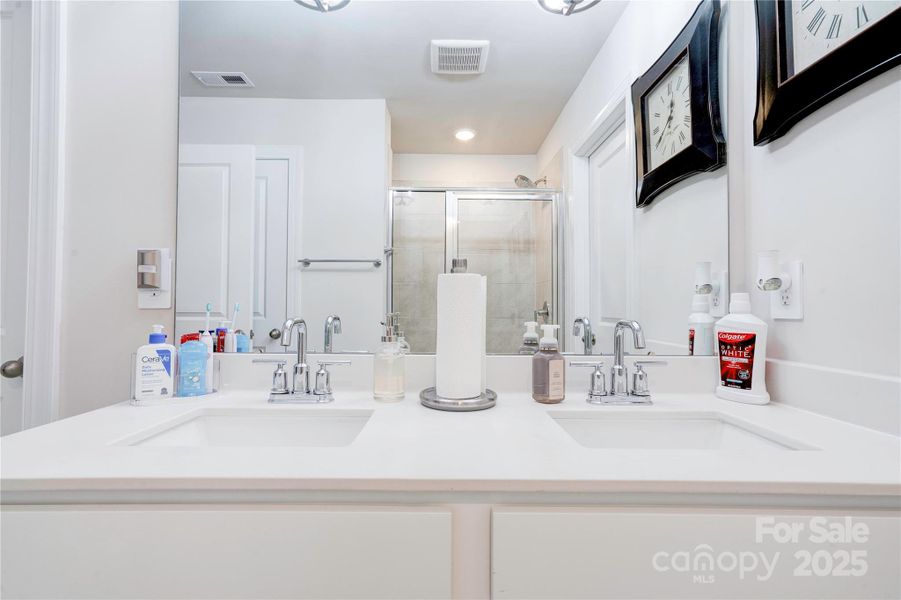 Close-up of interior finishes inside a home in , Shelby (Image 21).