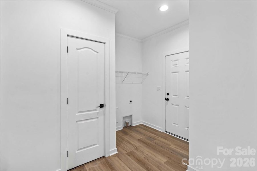 Spacious, unfurnished interior of a new home in , Catawba (Image 32).