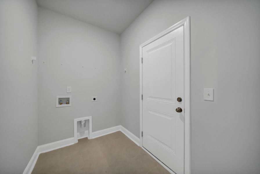 Spacious, unfurnished interior of a new home in Carriage Estates, Lexington (Image 35). Spacious, unfurnished interior of a new home in Carriage Estates, Lexington (Image 35).