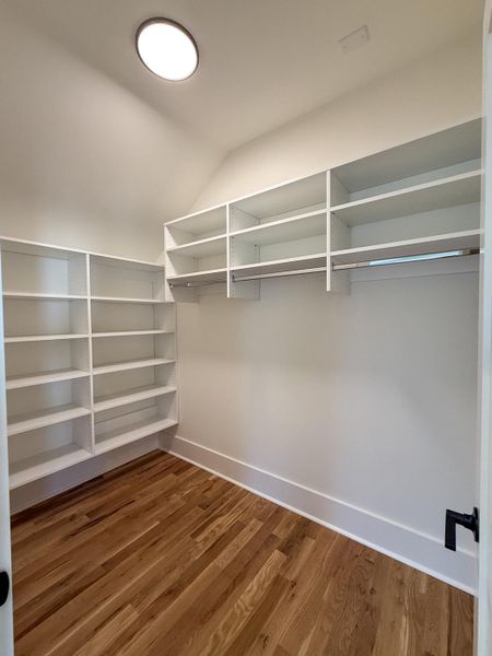 Spacious, unfurnished interior of a new home in , Mount Pleasant (Image 44).