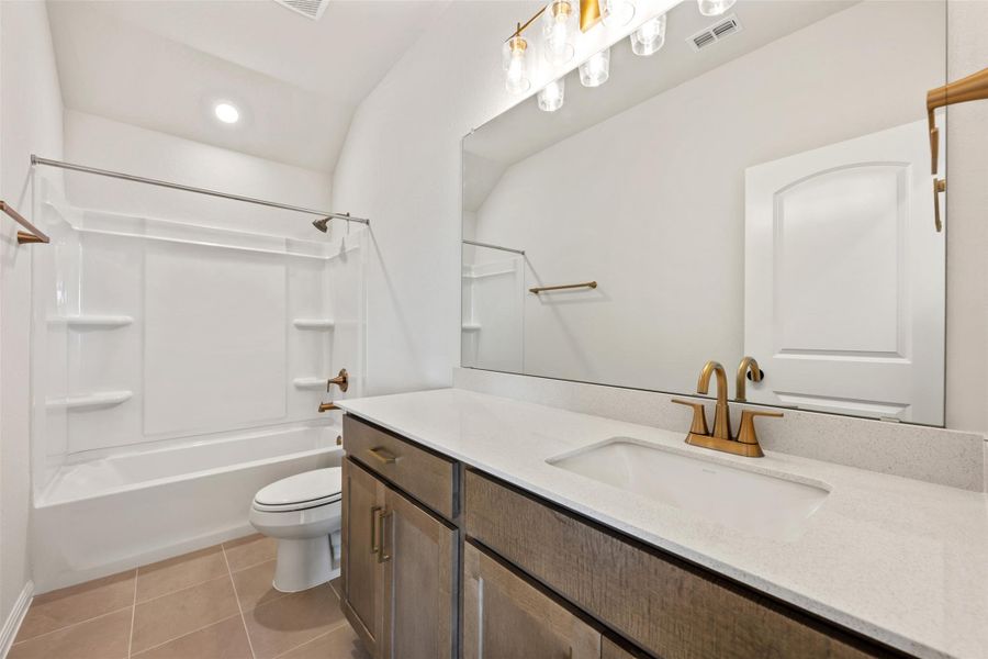 Furnished interior view inside a new home in Patterson Ranch, Georgetown (Image 13).