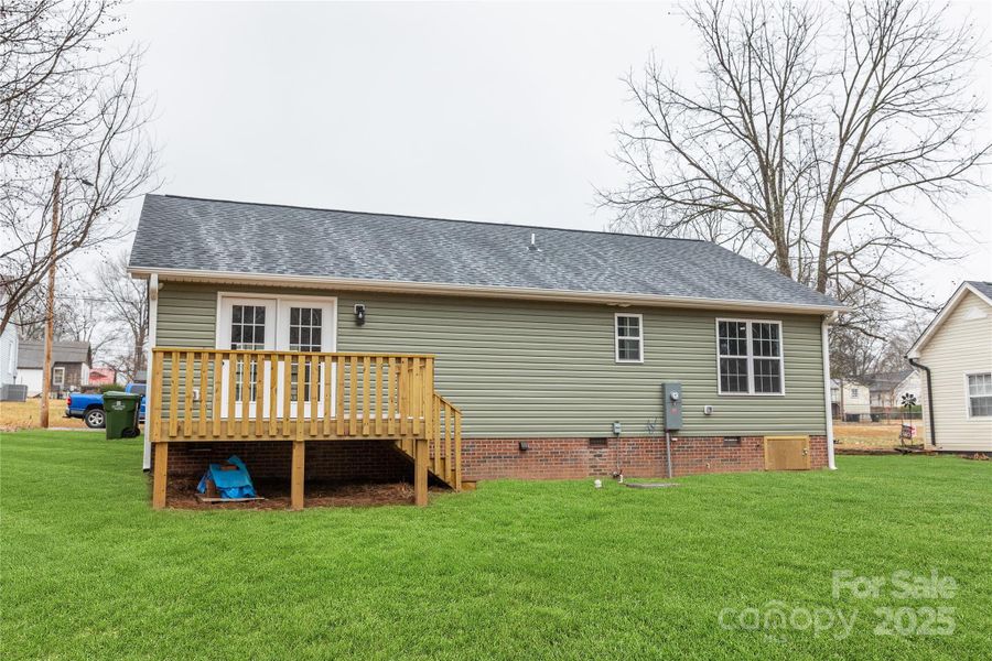 Exterior details and patio area of a home in , Lexington (Image 15).