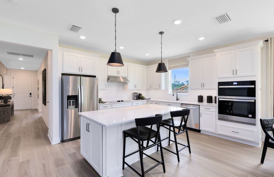 Representative furnished interior of a home built from the Highgate by Pulte Homes in Waterstone at Halifax Plantation, Ormond Beach (Image 13).