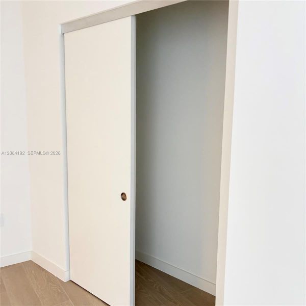 Spacious, unfurnished interior of a new home in , Miami (Image 23).