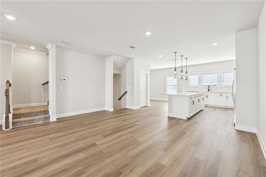 Spacious, unfurnished interior of a new home in , Lawrenceville (Image 33).