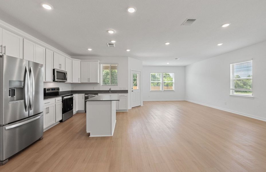 Image 38 of a home in Skyview.