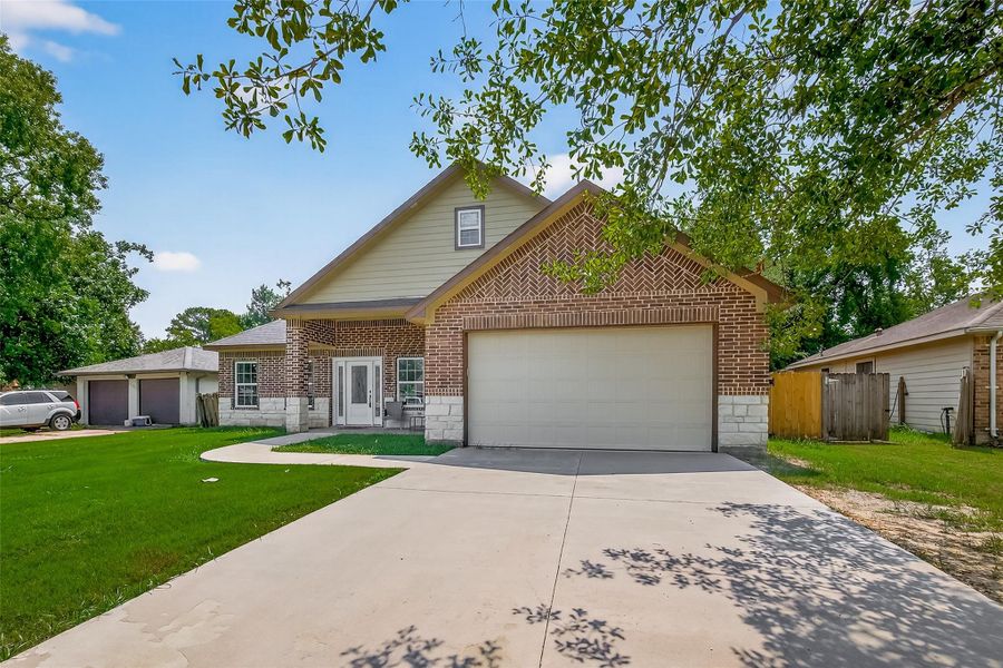Front exterior of a new home in , Crosby, TX, highlighting curb appeal (Image 2). Front exterior of a new home in , Crosby, TX, highlighting curb appeal (Image 2).