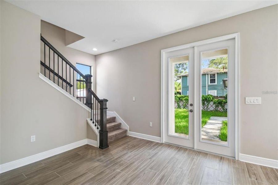Spacious, unfurnished interior of a new home in , St. Petersburg (Image 38). Spacious, unfurnished interior of a new home in , St. Petersburg (Image 38).