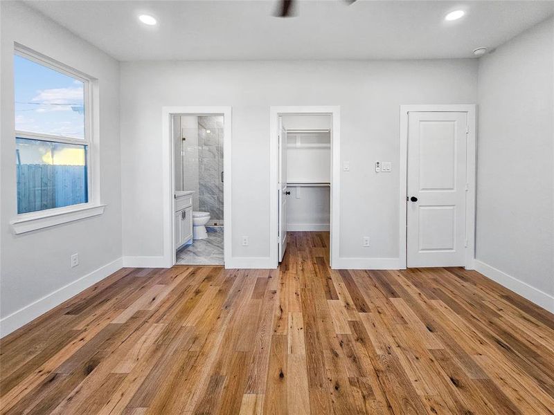 Spacious, unfurnished interior of a new home in , Gun Barrel City (Image 11). Spacious, unfurnished interior of a new home in , Gun Barrel City (Image 11).