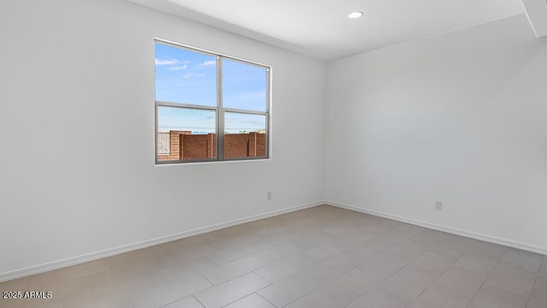 hj-az-phoenix-lucero-discovery-sienna-lo