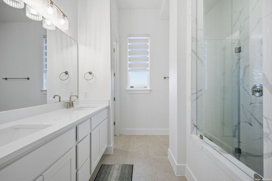 Furnished interior view inside a new home in Mesa Western, Cibolo (Image 14). Furnished interior view inside a new home in Mesa Western, Cibolo (Image 14).