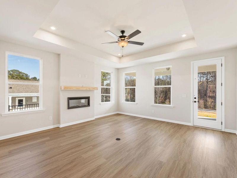 Spacious, unfurnished interior of a new home in Kelly Preserve, Loganville (Image 12).