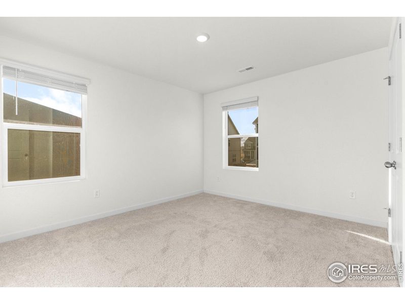 Spacious, unfurnished interior of a new home in Northridge Estates, Greeley (Image 34).