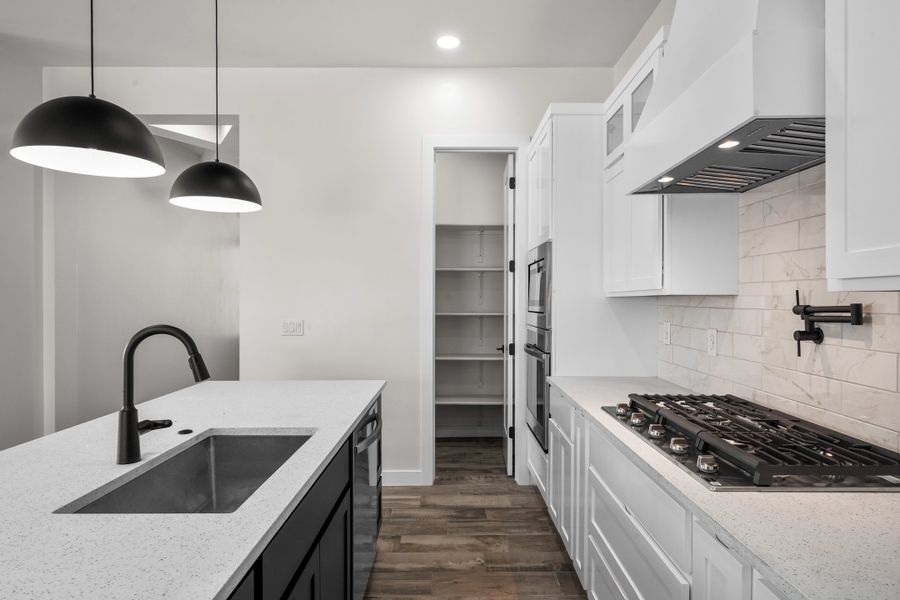 Furnished interior view inside a new home in Summer Sky North, El Paso (Image 8).