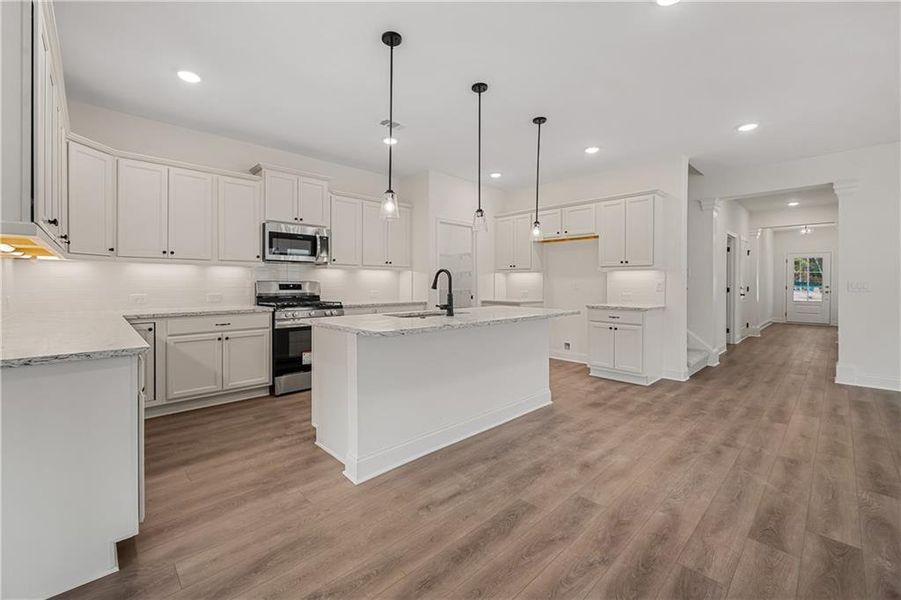 Furnished interior view inside a new home in Echols Farm, Hiram (Image 27). Furnished interior view inside a new home in Echols Farm, Hiram (Image 27).
