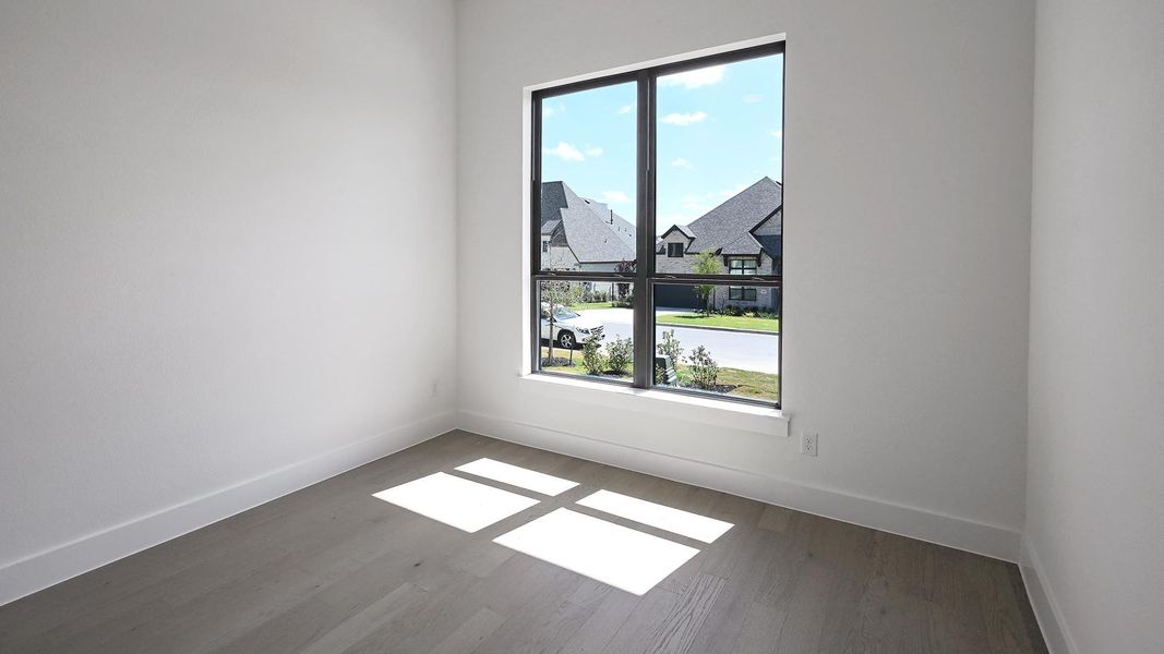 Spacious, unfurnished interior of a new home in Crosswinds, Kyle (Image 11).