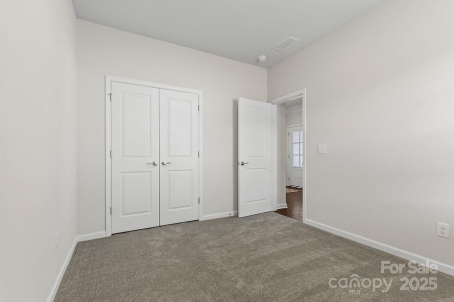 Spacious, unfurnished interior of a new home in Bell Farm: 60's, Statesville (Image 31).