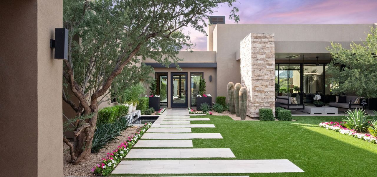 Community amenities in Shadow Ridge, Scottsdale (Image 14).