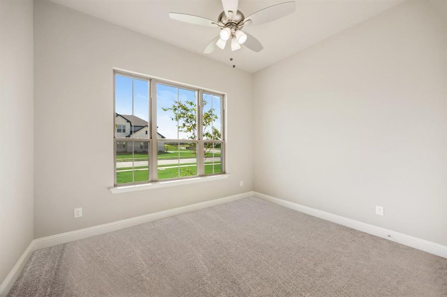 Spacious, unfurnished interior of a new home in Heath Golf and Yacht, Heath (Image 13).