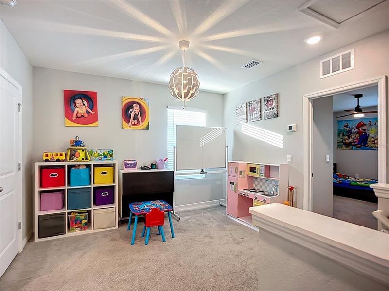 Furnished interior view inside a new home in Star Farms at Lakewood Ranch, Bradenton (Image 23).