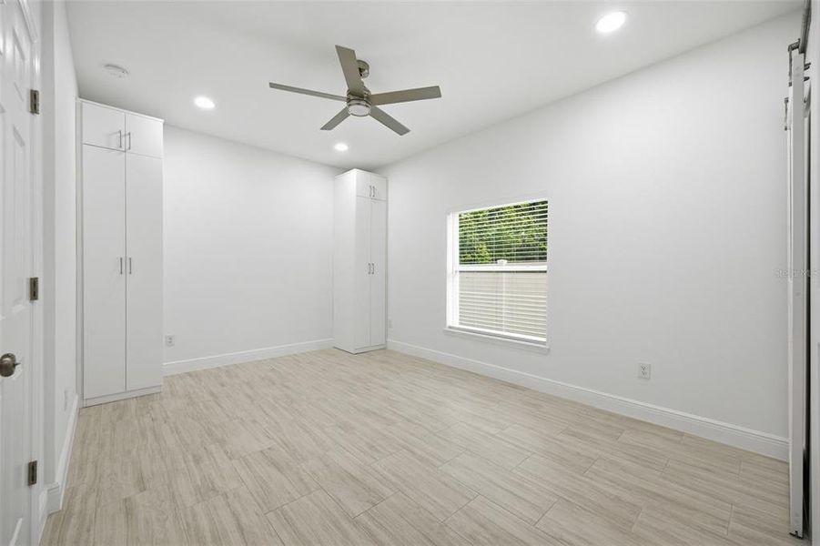 Spacious, unfurnished interior of a new home in , Tampa (Image 14). Spacious, unfurnished interior of a new home in , Tampa (Image 14).