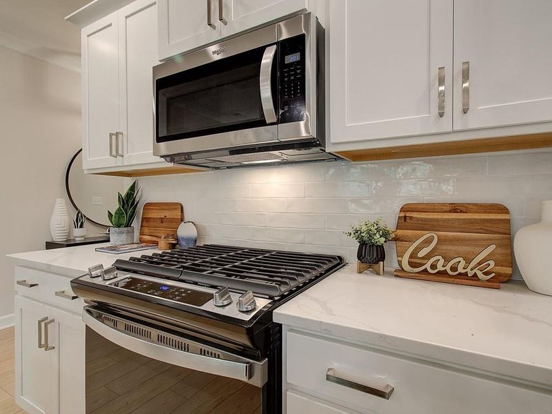 Close-up of interior finishes inside a home in Bluffs at Bells Ferry, Marietta (Image 20).
