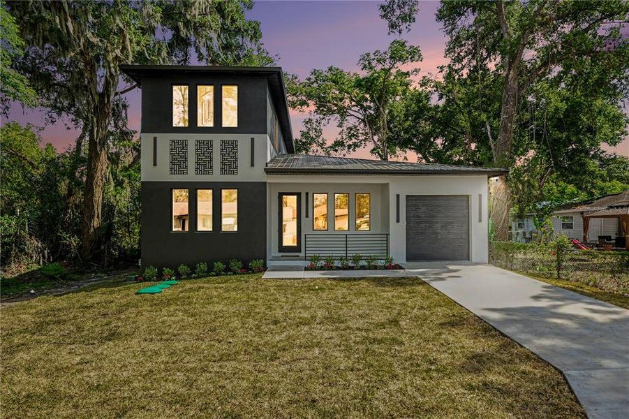 Front exterior of a new home in , Seffner, FL, highlighting curb appeal (Image 24).