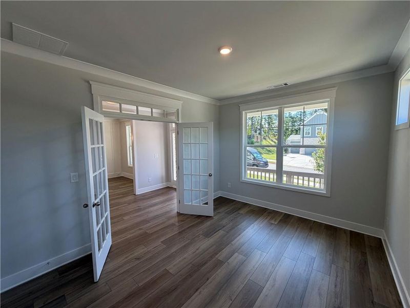 Spacious, unfurnished interior of a new home in Mallard’s Landing, Jefferson (Image 16).