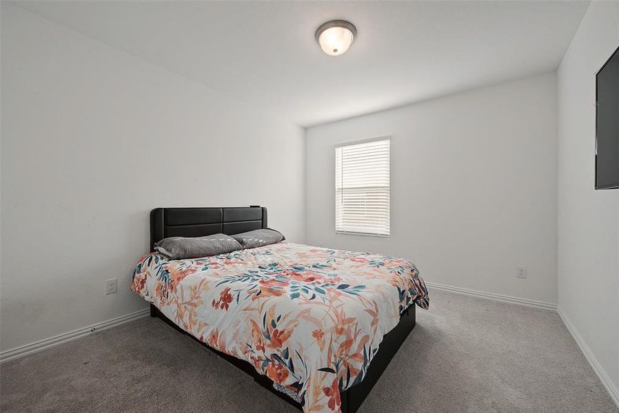 Furnished interior view inside a new home in Newberry Point, Fort Worth (Image 19). Furnished interior view inside a new home in Newberry Point, Fort Worth (Image 19).