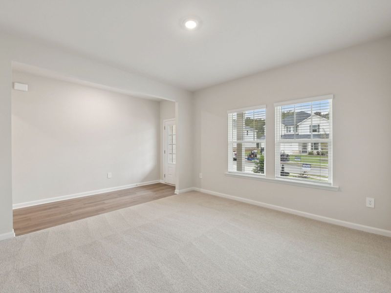 Spacious, unfurnished interior of a new home in Harmony Manor, Fairburn (Image 14).
