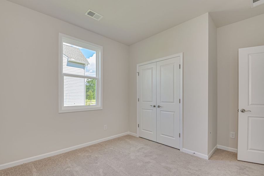 Spacious, unfurnished interior of a new home in The Beacon at Old Peachtree Single Family Homes, Lawrenceville (Image 379).