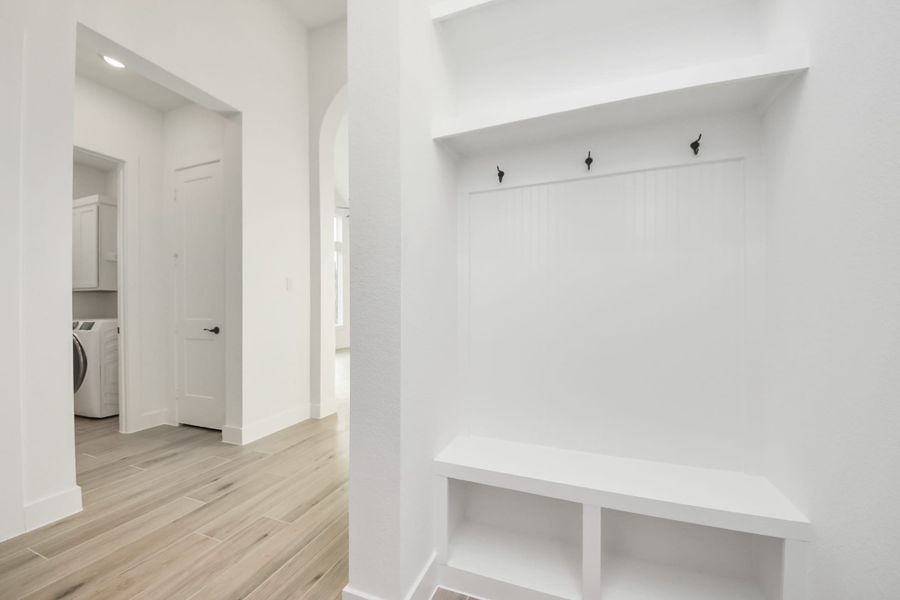 Spacious, unfurnished interior of a new home in Meridiana, Manvel (Image 25).