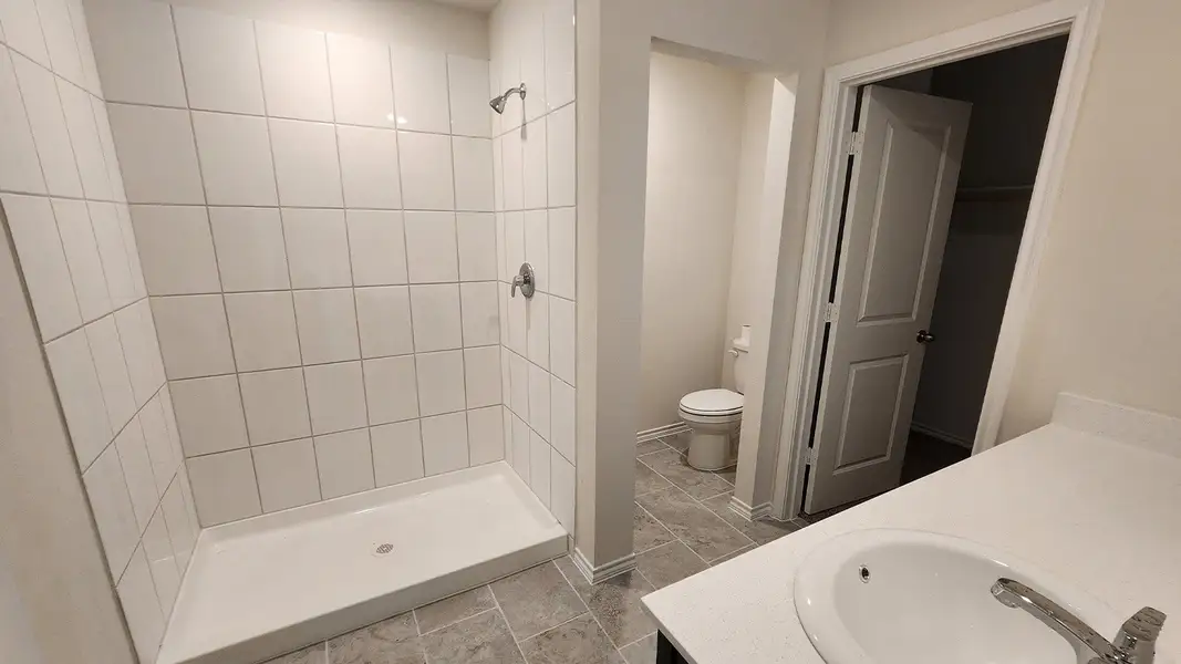 Furnished interior view inside a new home in Waverly Estates, Josephine (Image 4).