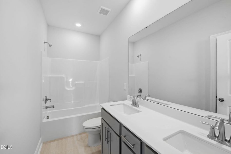 SUN_RetreatatRobertson_Pic_Virginia-26