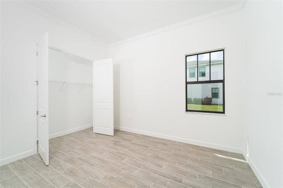 Spacious, unfurnished interior of a new home in Tesoro Club, Port St. Lucie (Image 21).