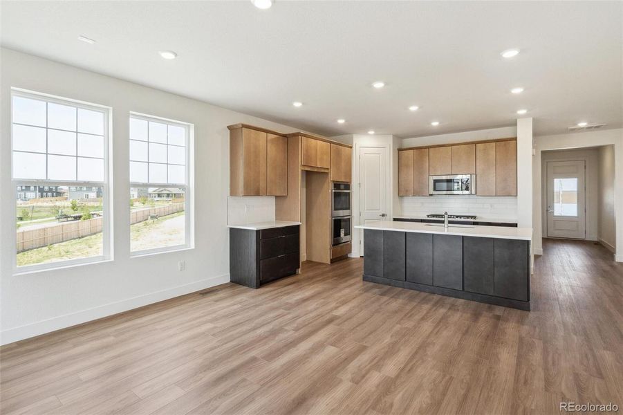 Image 35 of a home in Windsong.