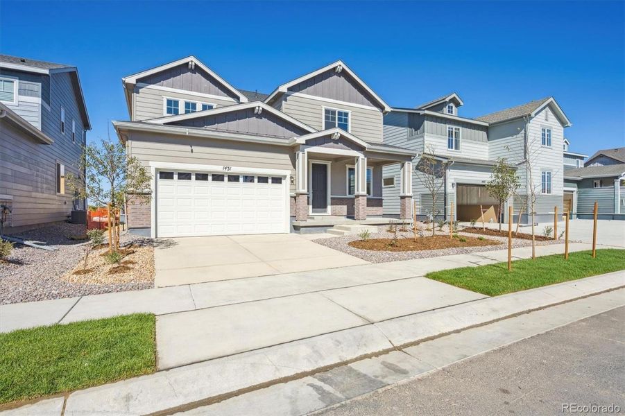 Image 25 of a home in Farmlore.