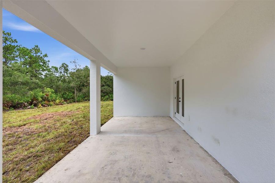 Exterior details and patio area of a home in , Eustis (Image 24).