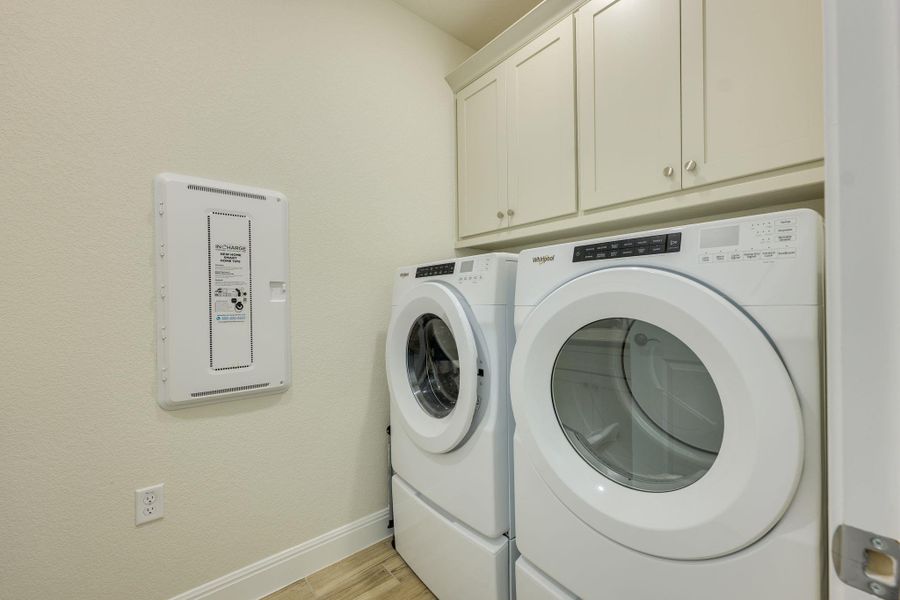 Washer and dryer convey
