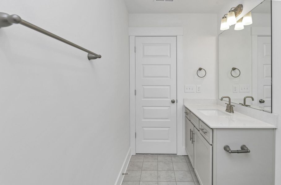 Furnished interior view inside a new home in Lake Carolina Townhomes, Columbia (Image 17).