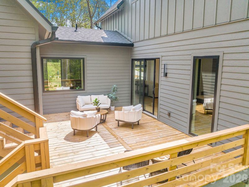 Private and Spacious Deck Area Private and Spacious Deck Area