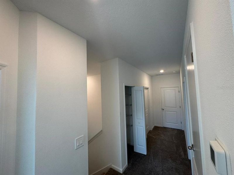 Spacious, unfurnished interior of a new home in , Davenport (Image 21).