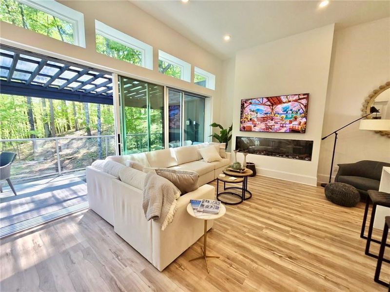 Image 31 of a home in .