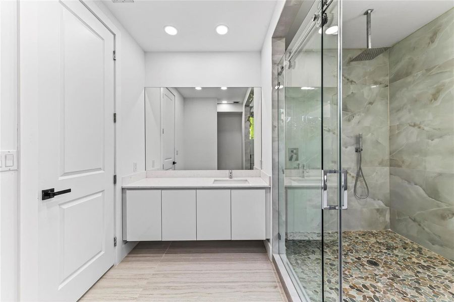 En suite bathroom