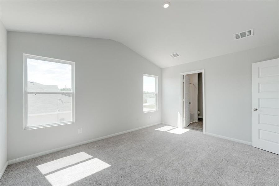 Spacious, unfurnished interior of a new home in Colony Park, Eastland (Image 31). Spacious, unfurnished interior of a new home in Colony Park, Eastland (Image 31).