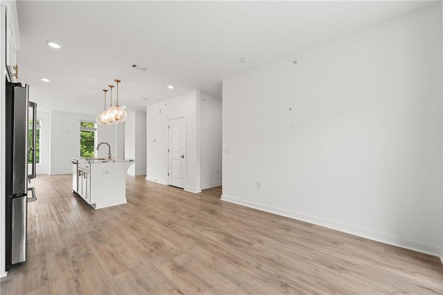 Spacious, unfurnished interior of a new home in , Atlanta (Image 42). Spacious, unfurnished interior of a new home in , Atlanta (Image 42).