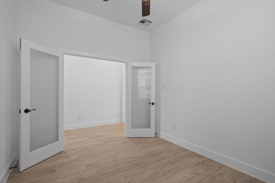 Spacious, unfurnished interior of a new home in The Woodlands Hills, Willis (Image 14). Spacious, unfurnished interior of a new home in The Woodlands Hills, Willis (Image 14).