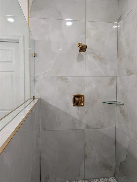 Image 60 of a home in .