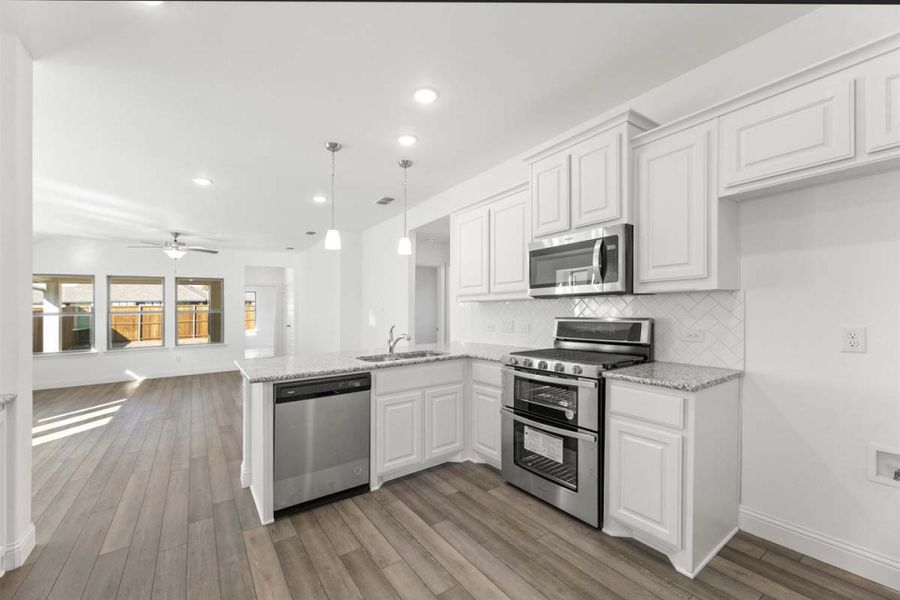 Representative furnished interior of a home built from the Melrose by Pacesetter Homes in Elevon, Lavon (Image 6).