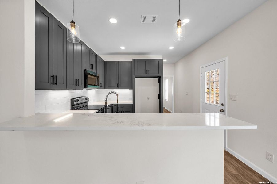 Furnished interior view inside a new home in , San Antonio (Image 9).